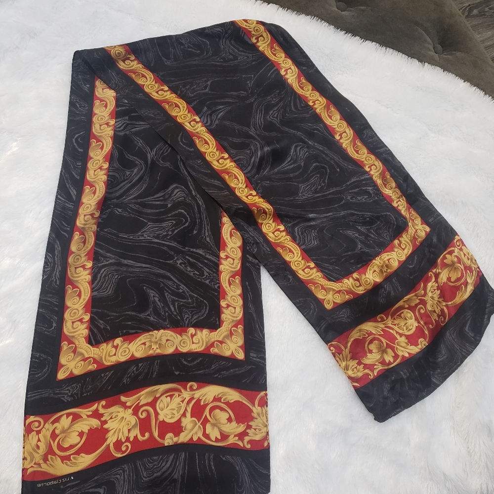 Liz Claiborne scarf